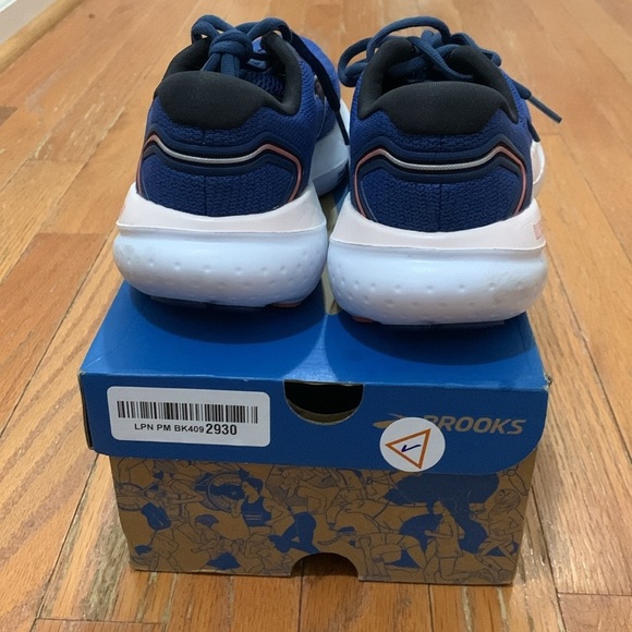 Women’s Brooks Glycerin 21 Blue Running Shoe Size 6 Wide EUC - Picture 3 of 7